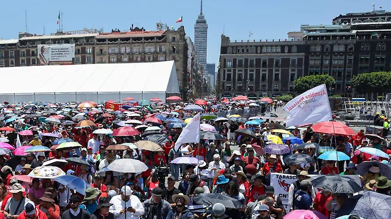 CNTE MARCHA DIA DEL MAESTRO MAGISTERIO